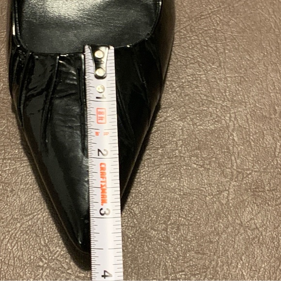 Vintage Prada Patent Leather Pointy Toed Heels Prada Pumps Made in Italy Sz 38.5 - Picture 16 of 16